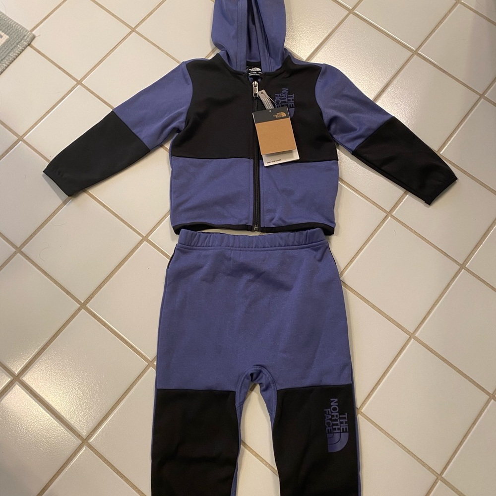 Northface toddler winter suit outfit 18-24 months